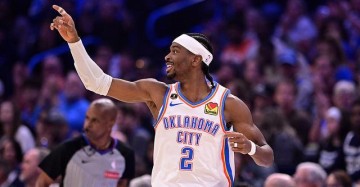 jiuyou-纪录险些终结 亚历山大：我一如既往只关心拿下胜利